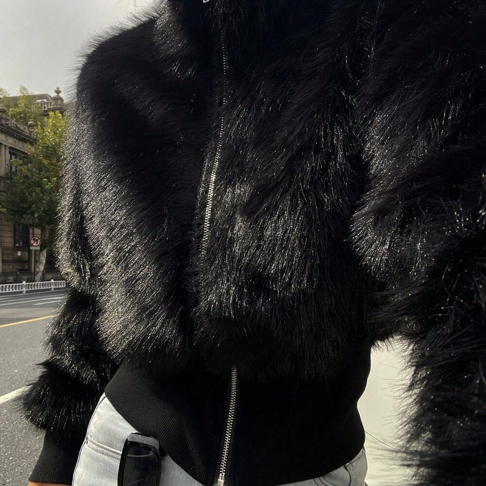 Black Casual Women's Minimalist Y2k Long Sleeve Faux Fur Jacket - Picture 3 of 8